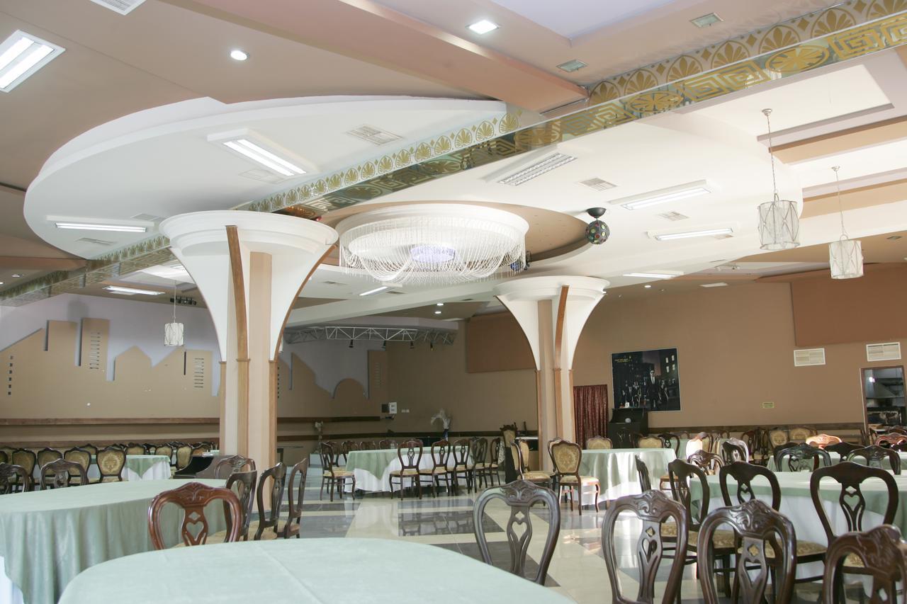 Eleon Hotel คูทายสิ ภายนอก รูปภาพ