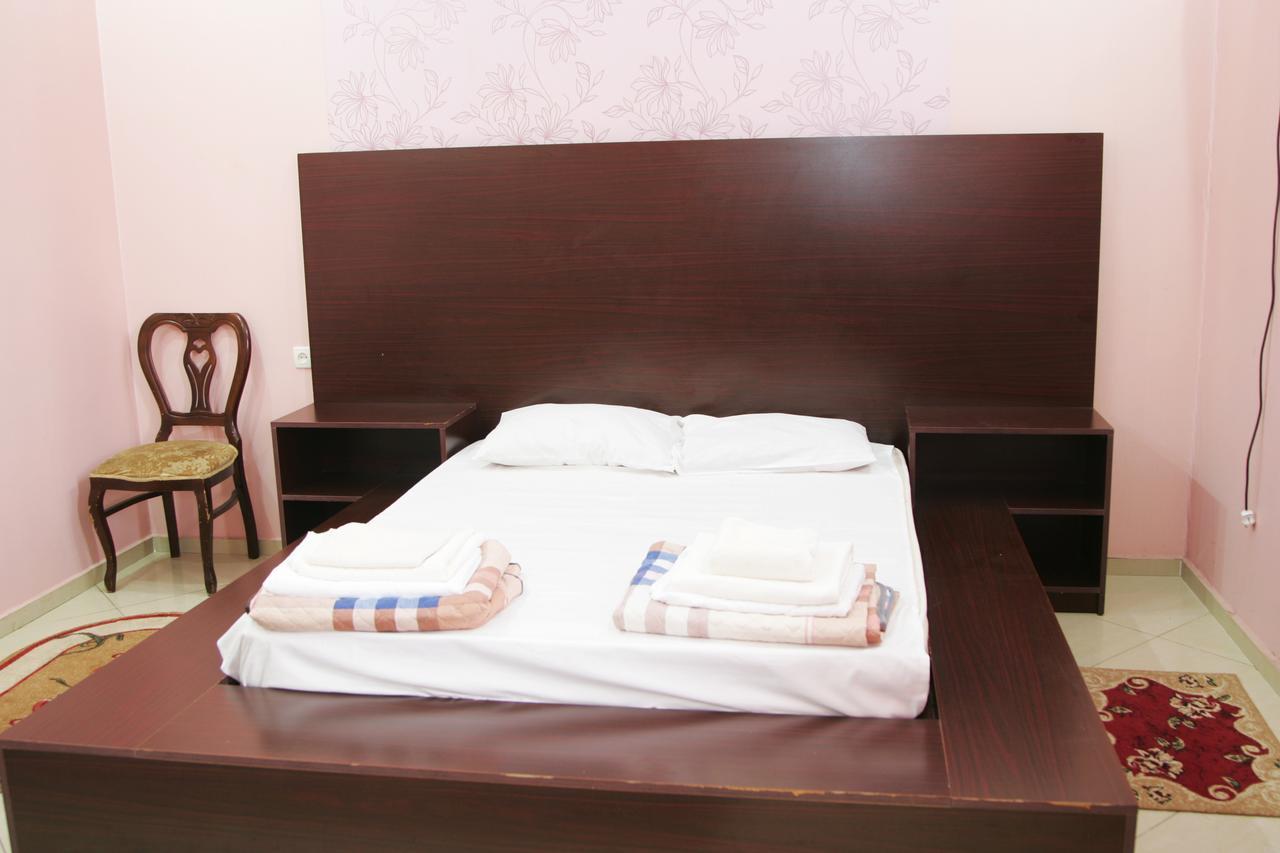Eleon Hotel คูทายสิ ภายนอก รูปภาพ