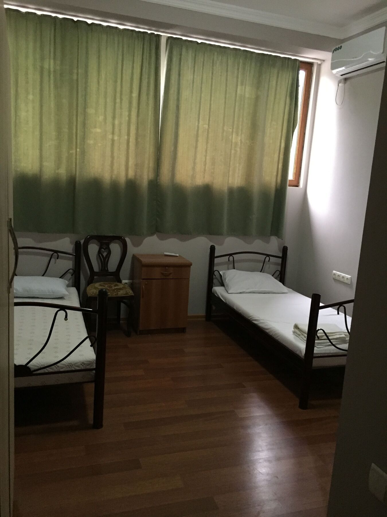 Eleon Hotel คูทายสิ ภายนอก รูปภาพ